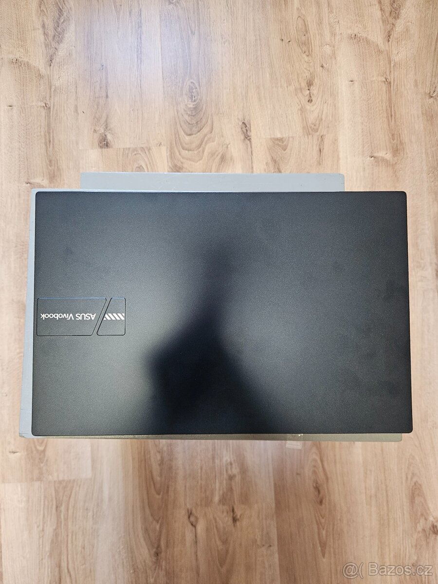 Asus Vivobook 15 - 3