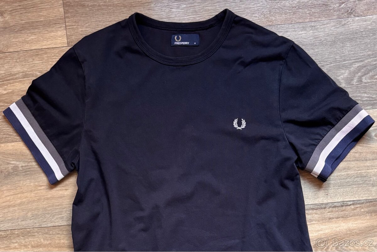 Krásné pánské tričko Fred Perry vel.M - 3