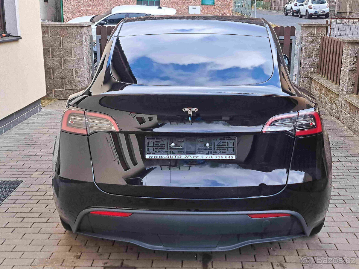 Tesla Model Y RWD - 1857 - 3