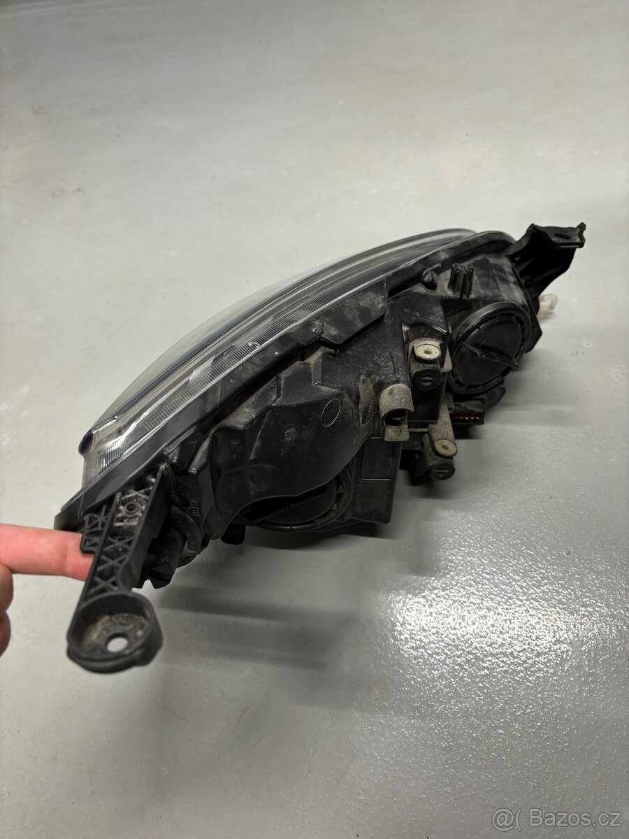 Světlomet Opel Astra - 3