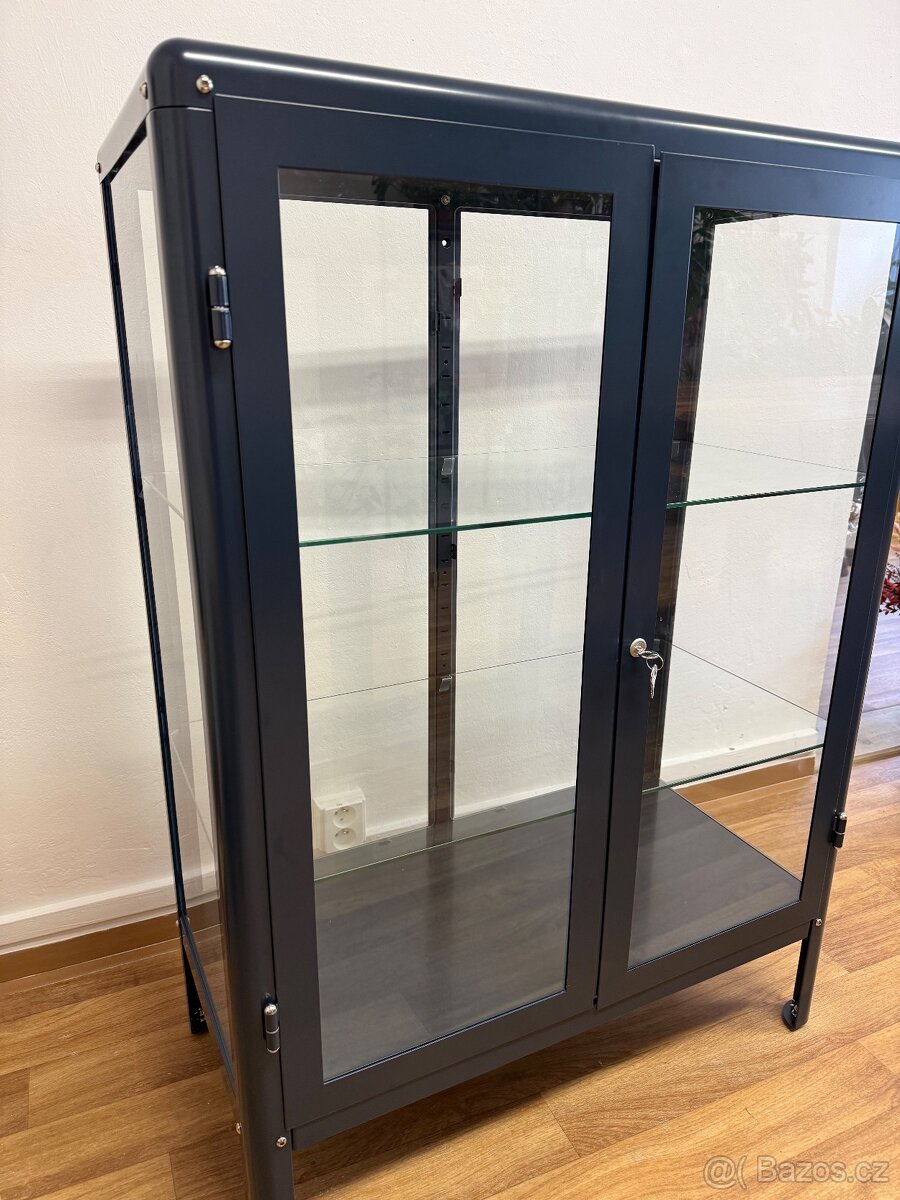 IKEA FABRIKÖR skleněná vitrína - 3