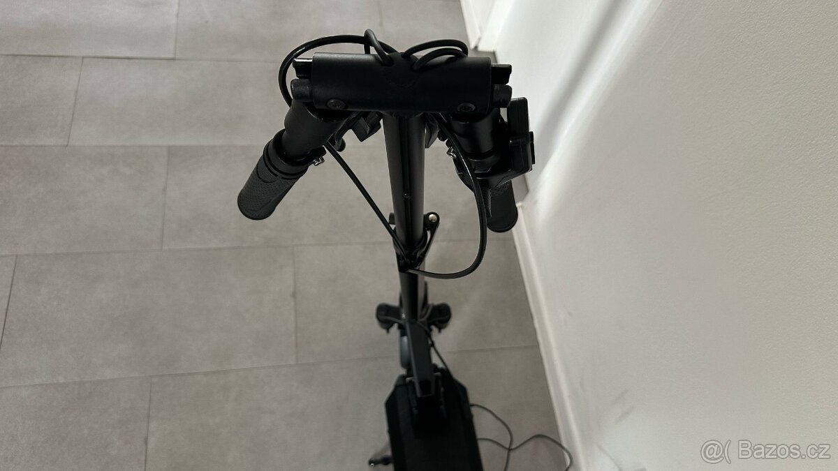 Elektrokoloběžka Gyroor H40 - 3