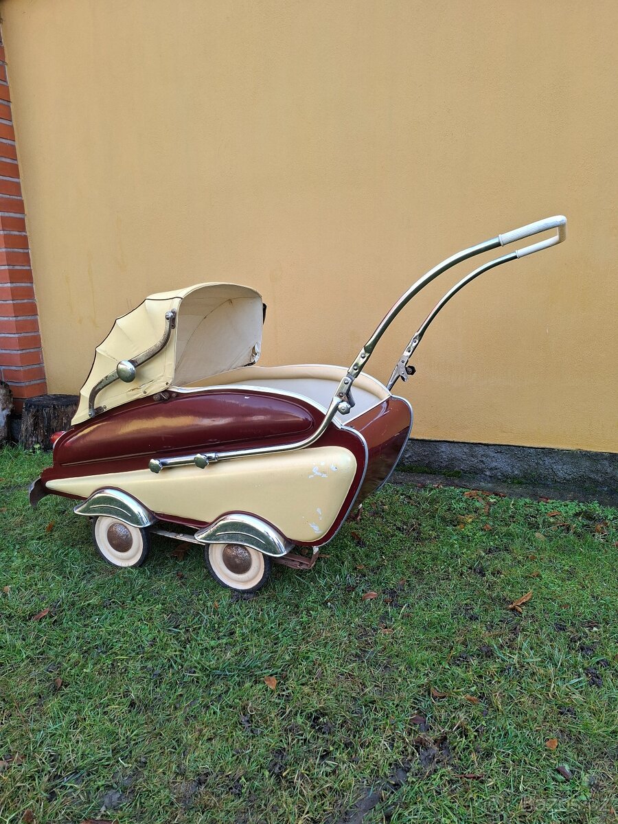 Starožitný kočárek pro miminko-autíčko č. 5 - 3
