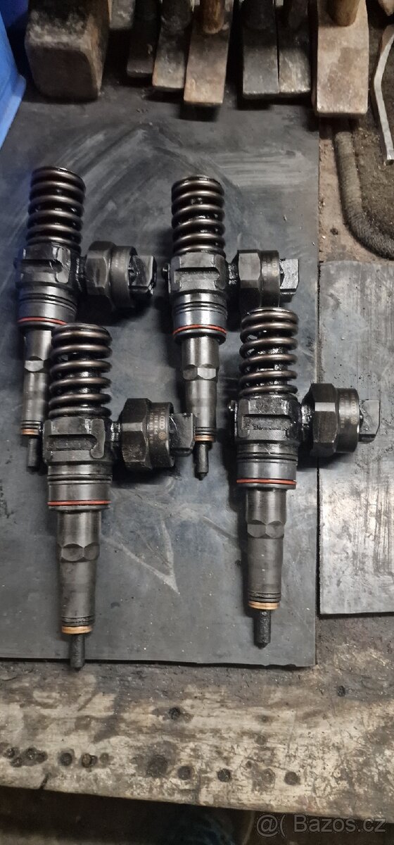 Vstřiky Bosch 038 130 073 F - 3