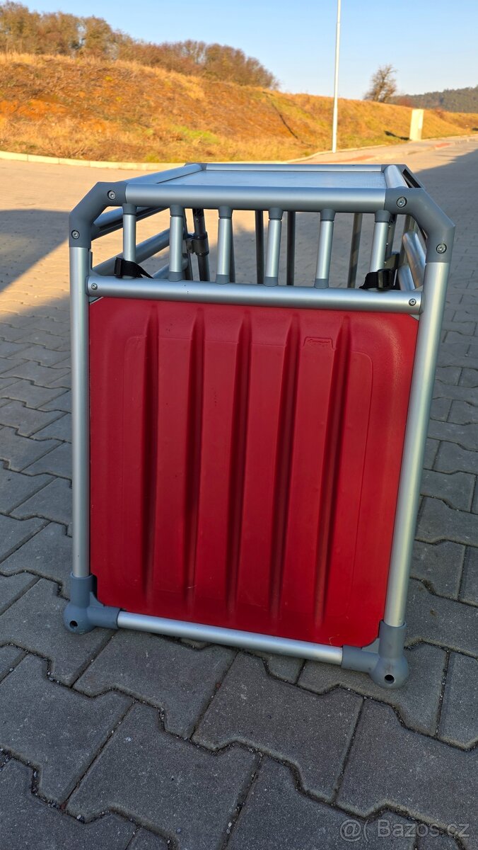 Klec pro psa do auta - PRO2 4pets M - 3