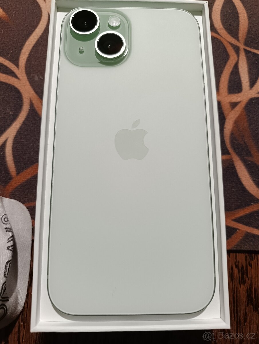 Apple Iphone 15 Green 128gb - 3