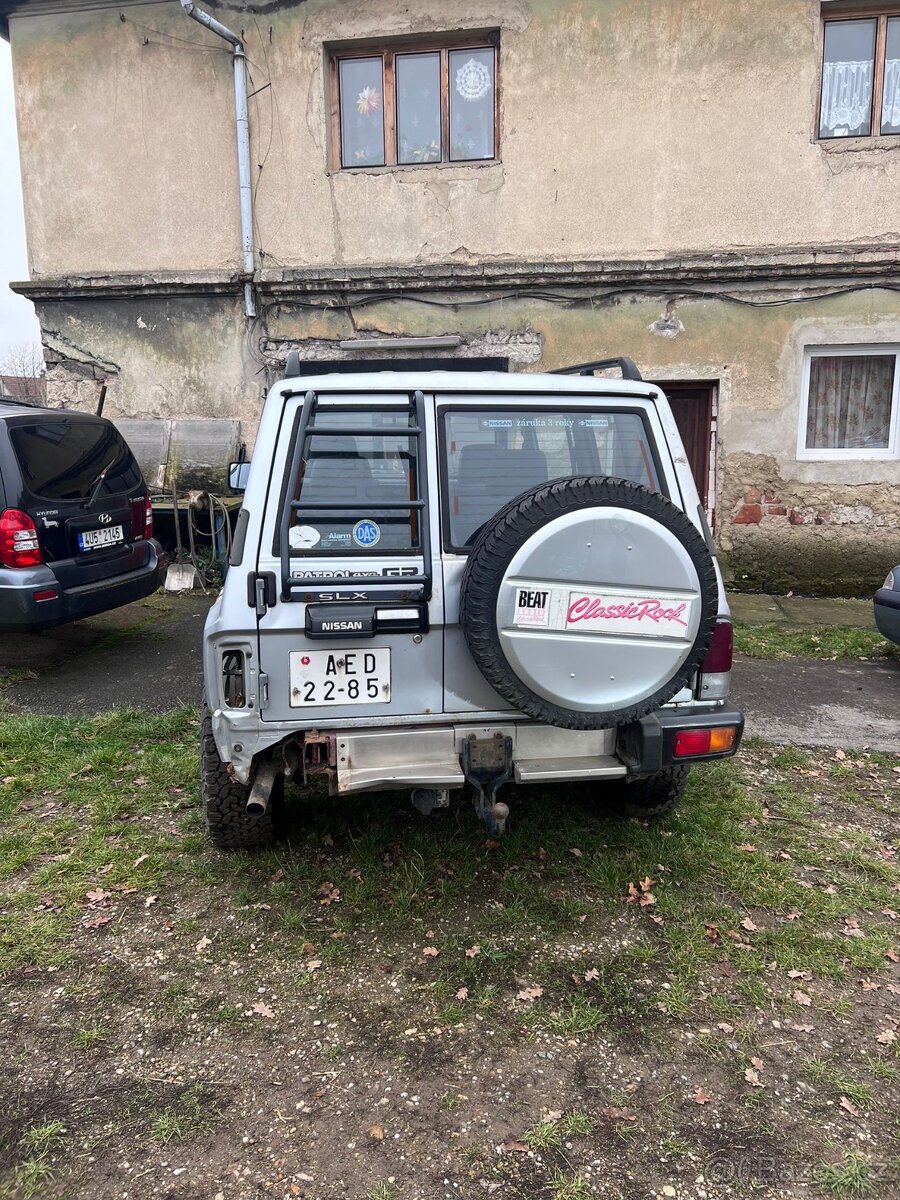 Nissan Patrol Y60 - 3