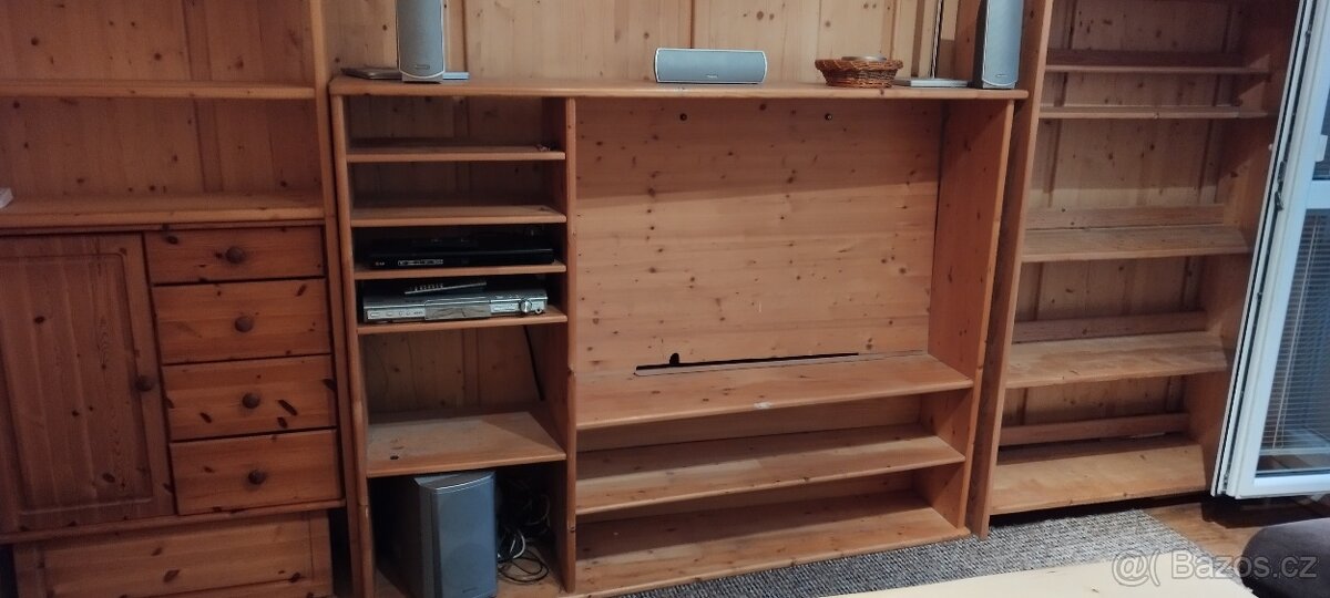 Obývací stěna včetně konferenčního stolu - 3