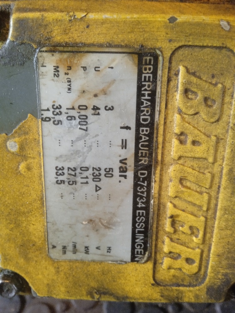 elektromotor s prevodovkou - 3