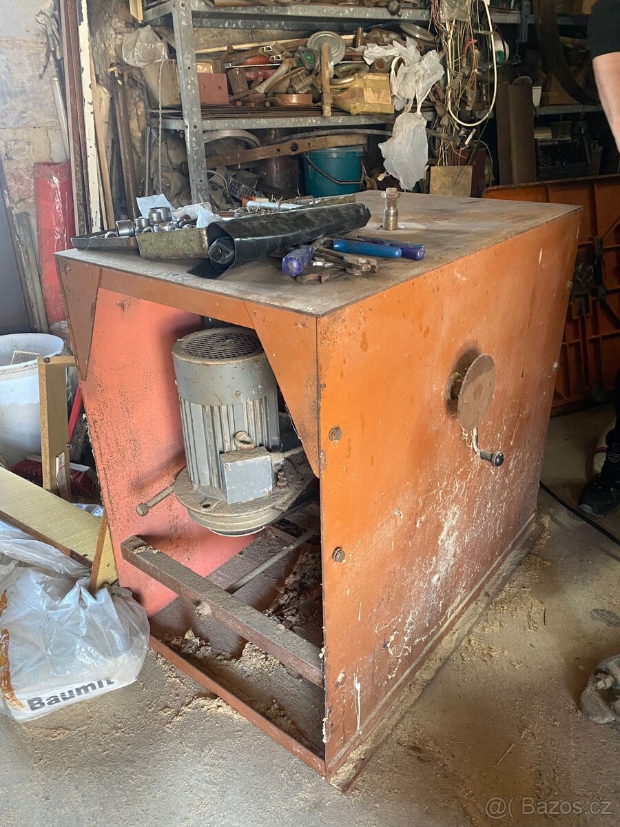 Spodní fréza - domácí výroba - 3