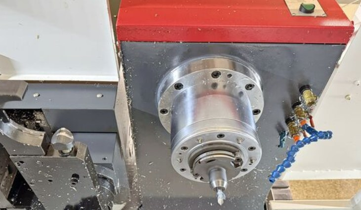 OBRÁBĚCÍ CENTRUM VERTIKALNÍ BM 1600 - 3