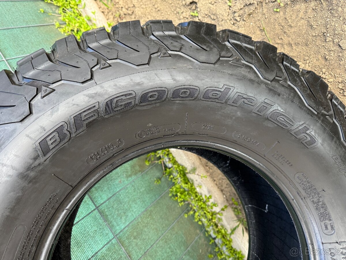 Prodám jednu ofroud pneumatiku BFGoodrich All Terrain T/A K