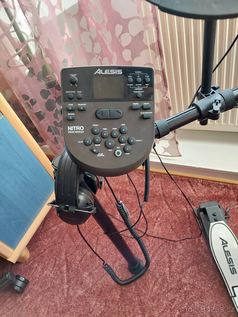 Elektronické bicni Alesis Nitro Drum - 3