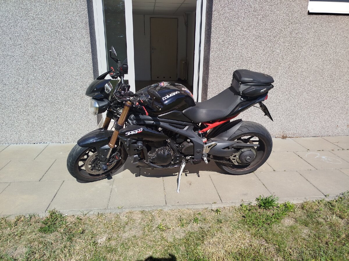 Triumph Speed Triple 1050 ABS - 3