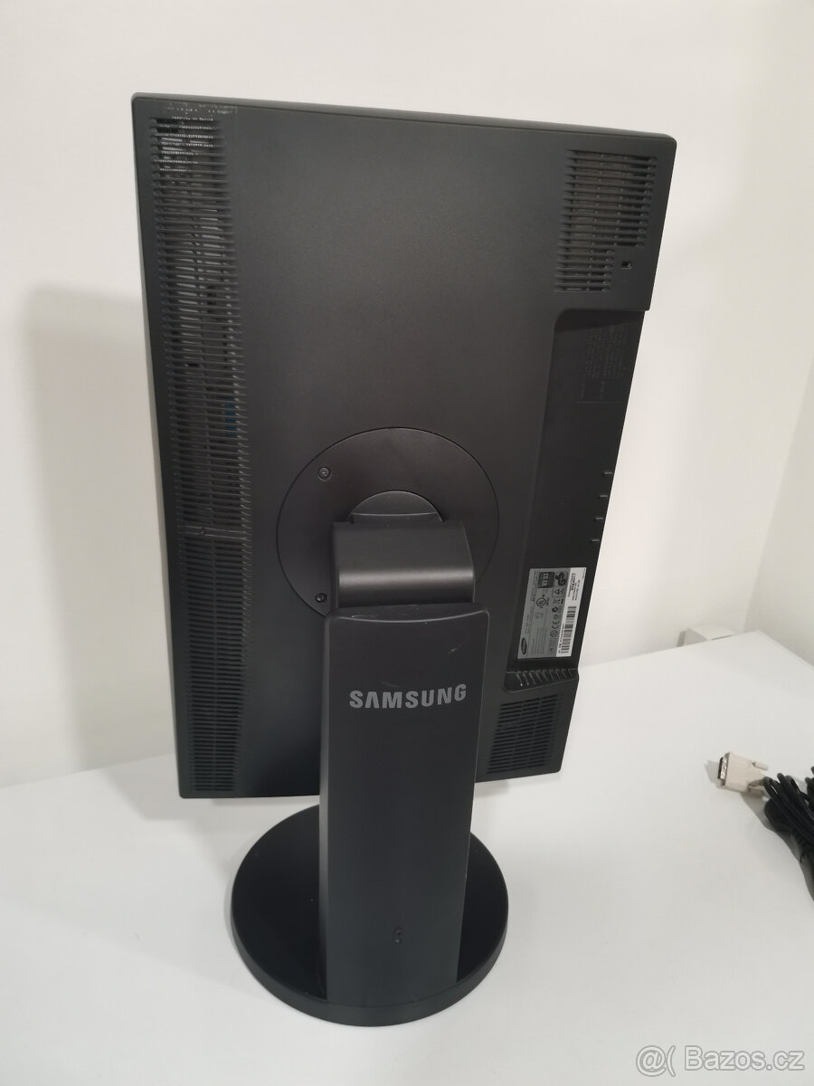 Samsung 2443BW 24" pivot FULL HD, DVI, D-SUB, VESA #id - 3