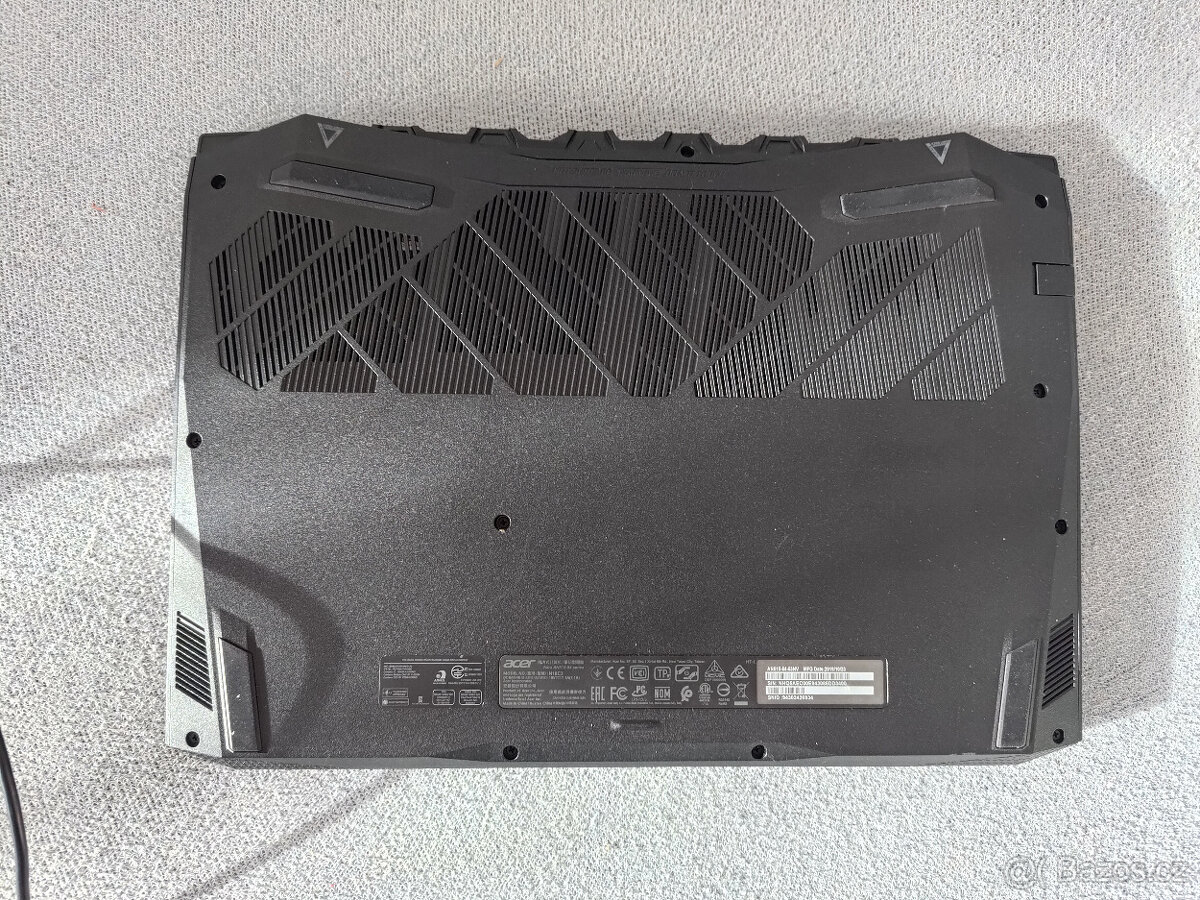 ACER Nitro 5 (AN515-54-53NV) - nefunkční - 3