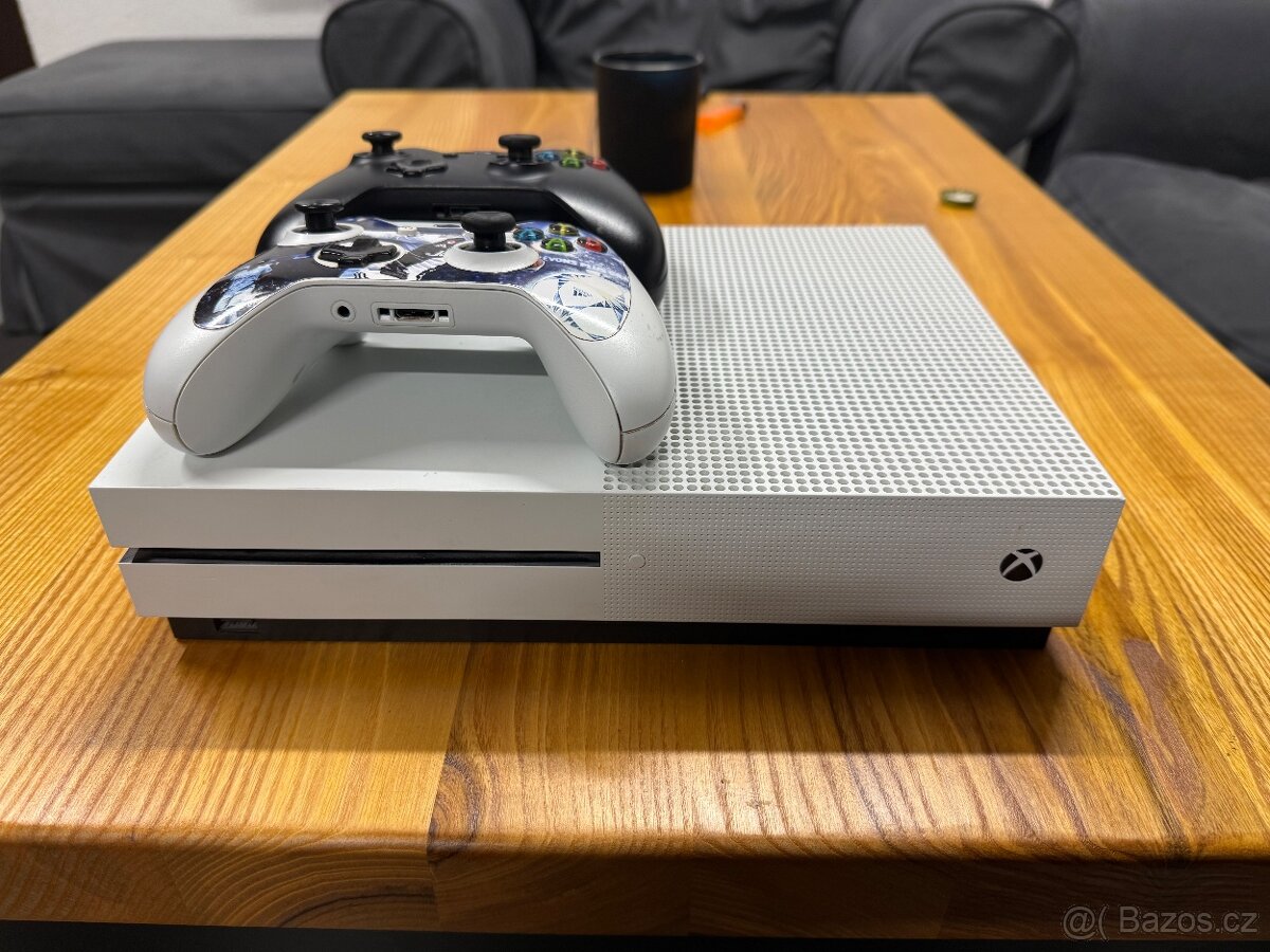 Xbox one S - 3