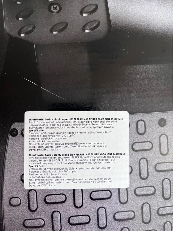 Herní volant s pedály Ferrari - 3