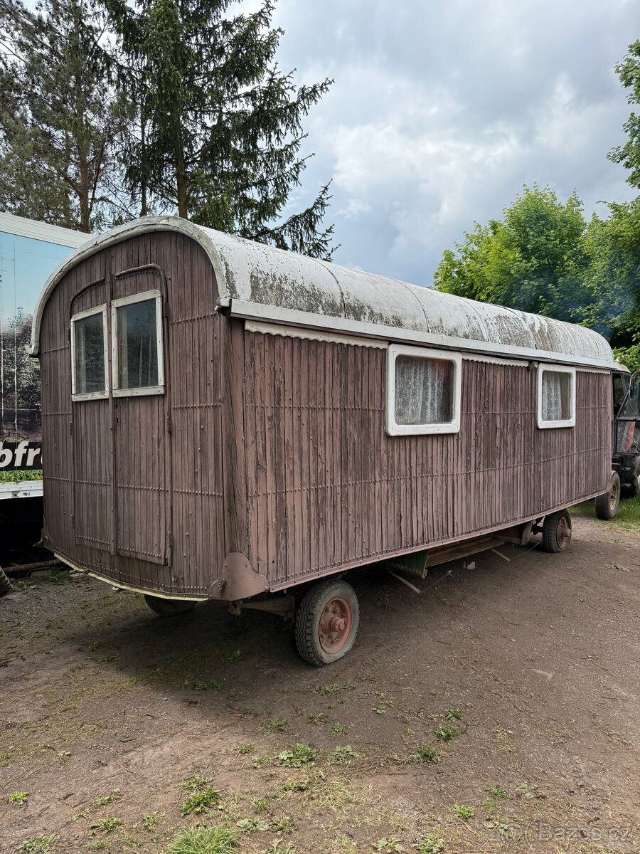 Maringotka historická - 3