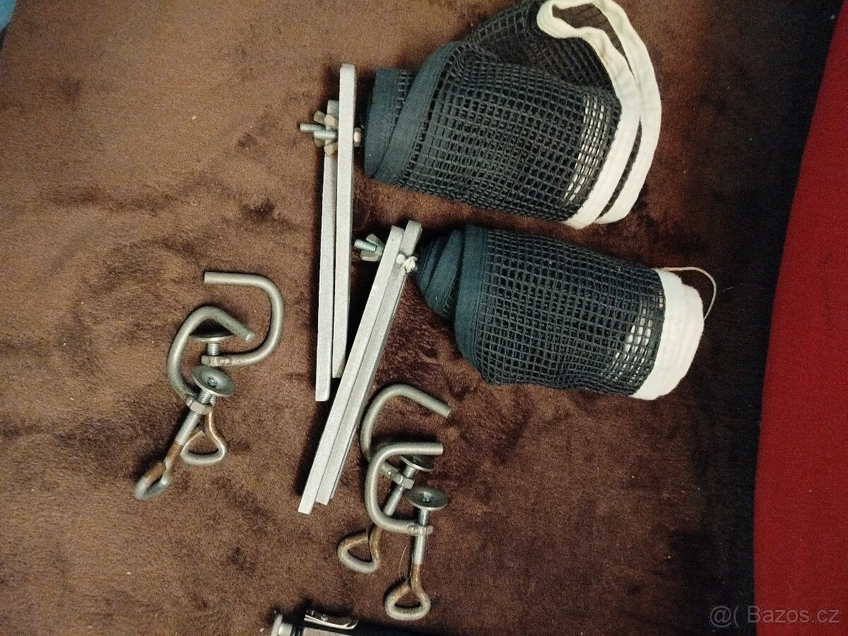 Držáky se sítí na ping pong - 3