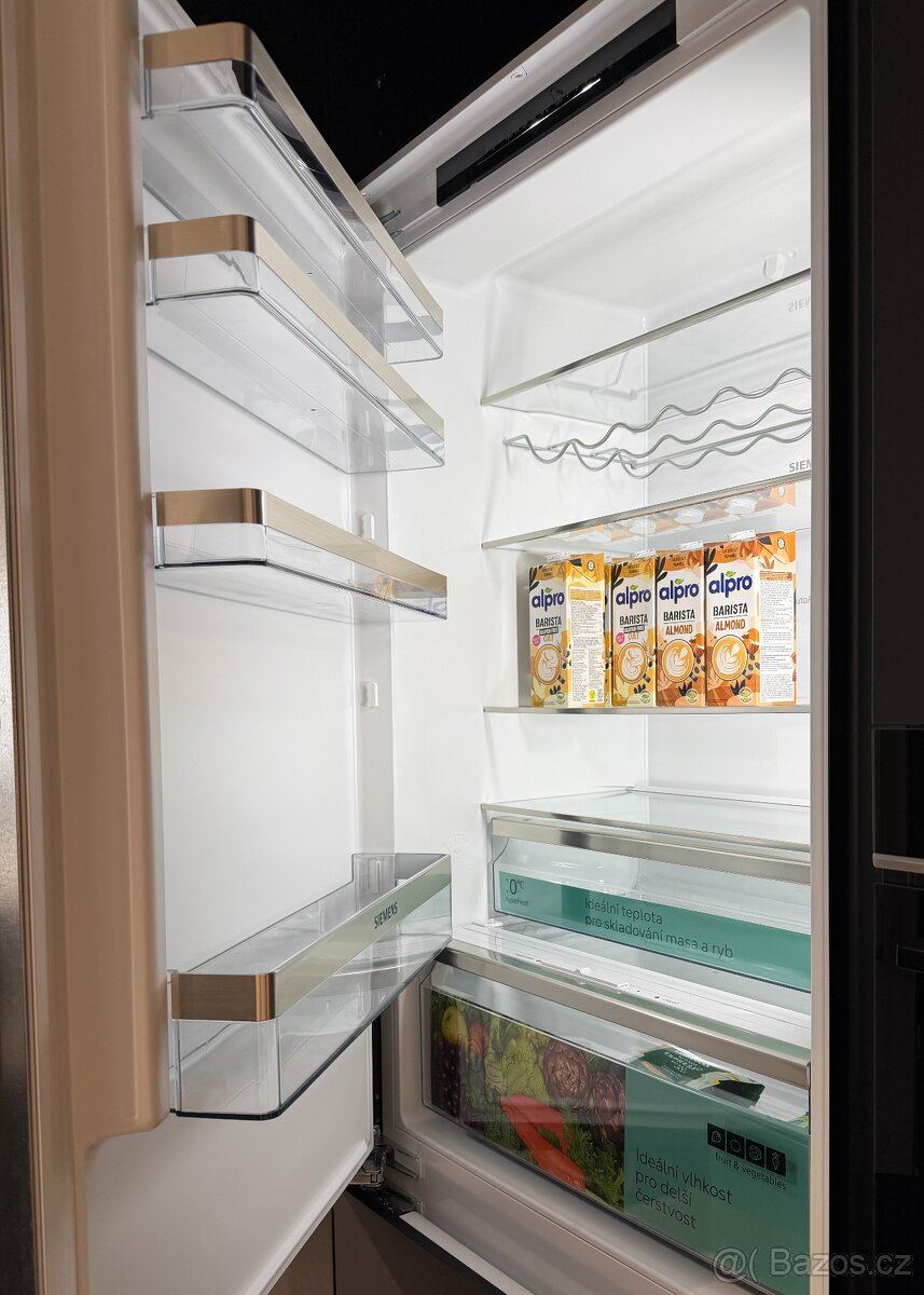nová chladnička siemens - 3