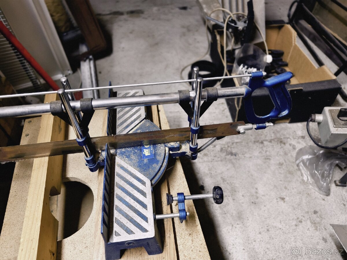 Pila na dřevo úhlová - 3