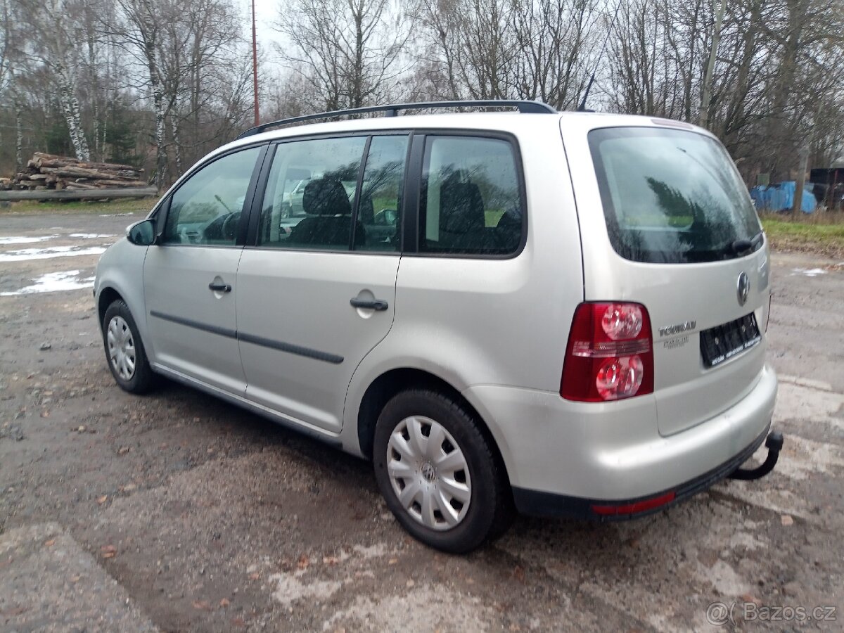 VW Touran - 3