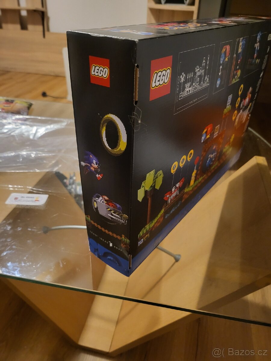 Prodam Lego Sonic 21331 - 3