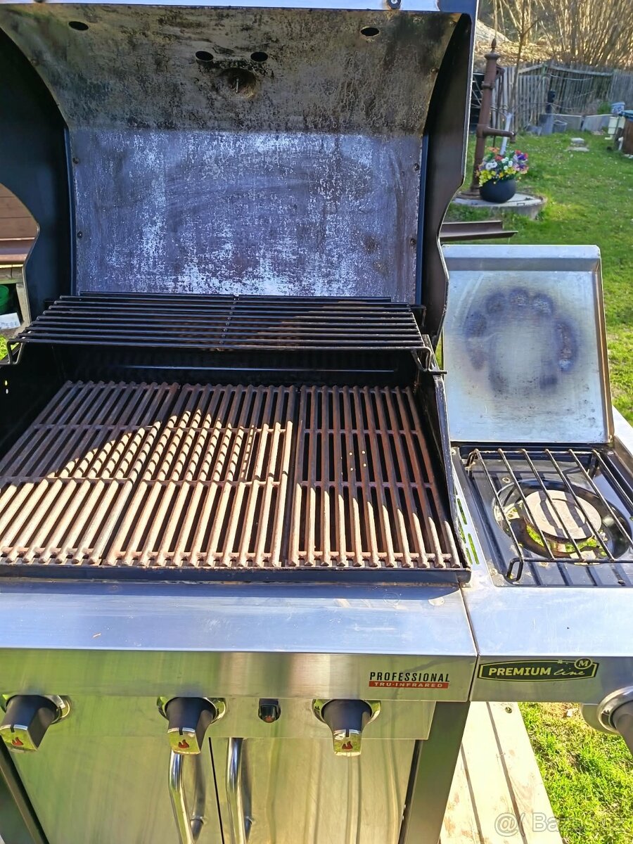 Plynový gril Char-Broil Professional - 3