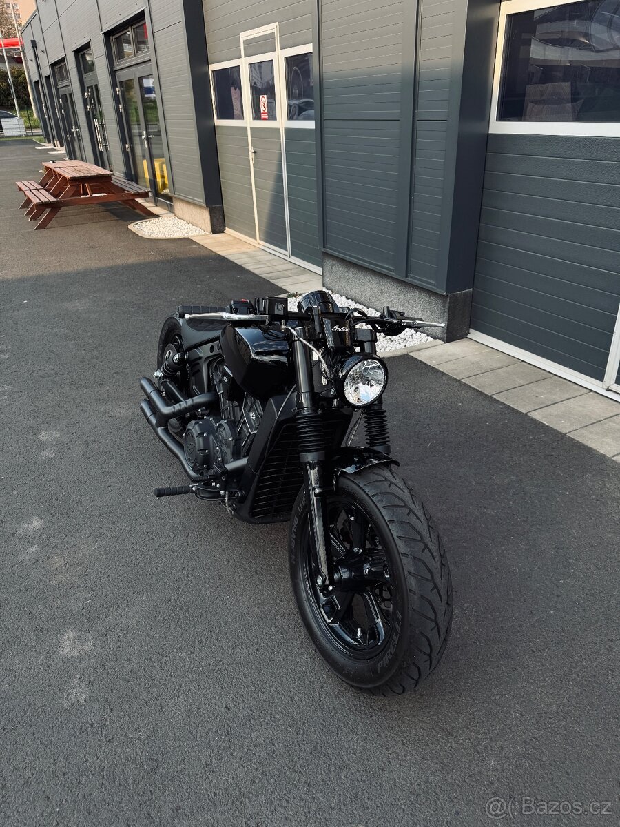 INDIAN SCOUT BOBBER - 3