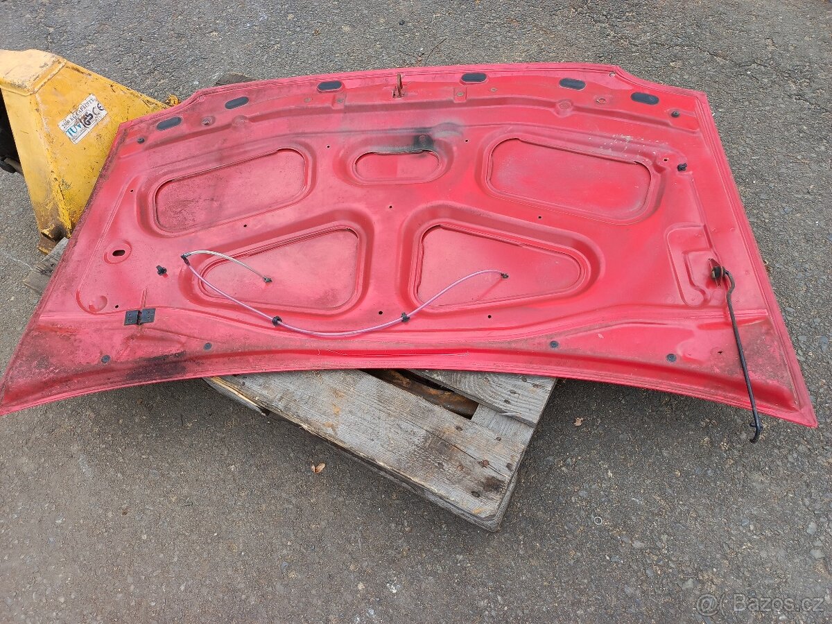 Kapota na Dacia Logan 1.4 rok 2006 55 kw - viz foto- Klatovy - 3