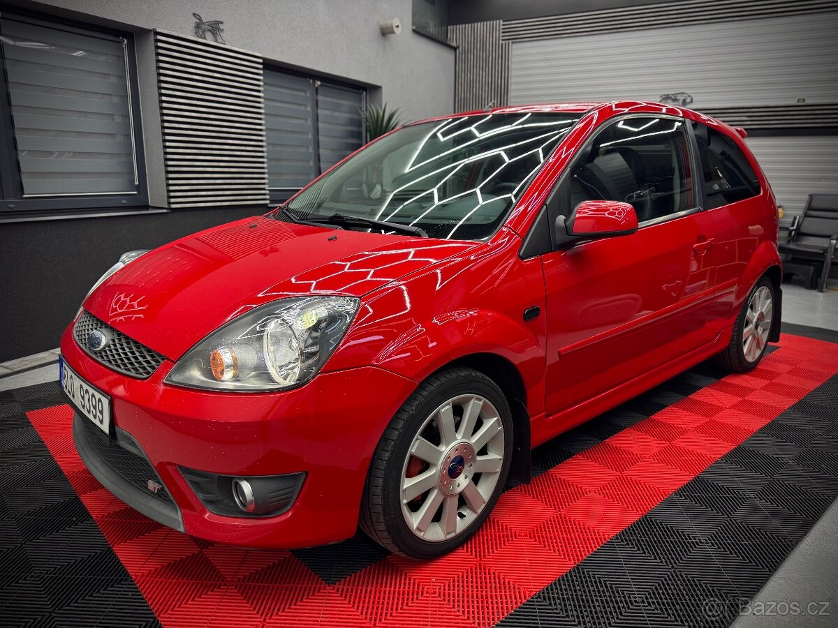 Ford Fiesta ST150 - 3