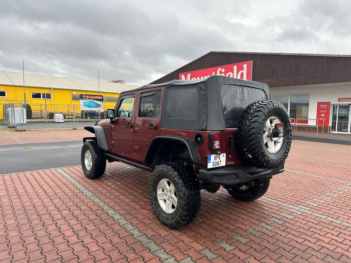 Jeep Wrangler Rubikon jk 2.8 crd OFFROAD - 3