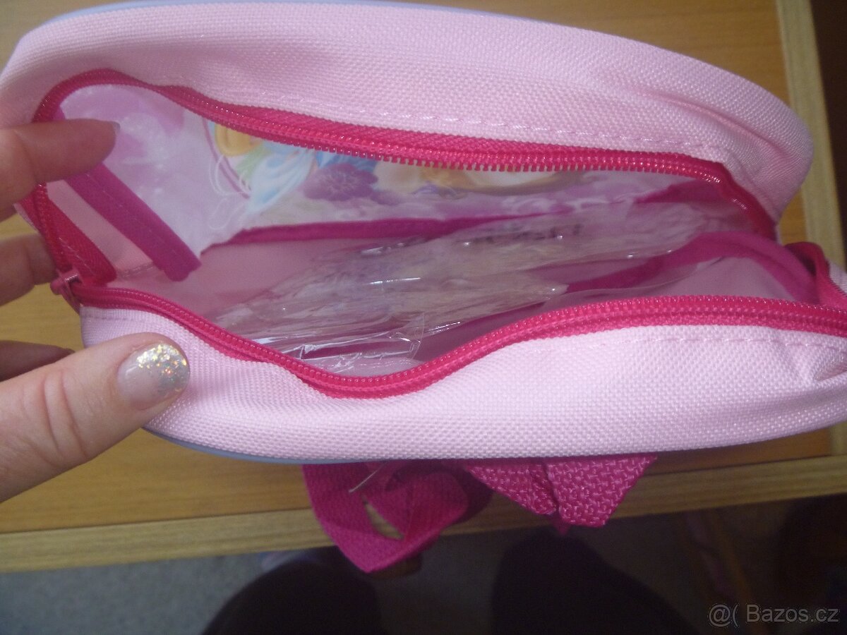 nový růžový batůžek s princeznami - 3