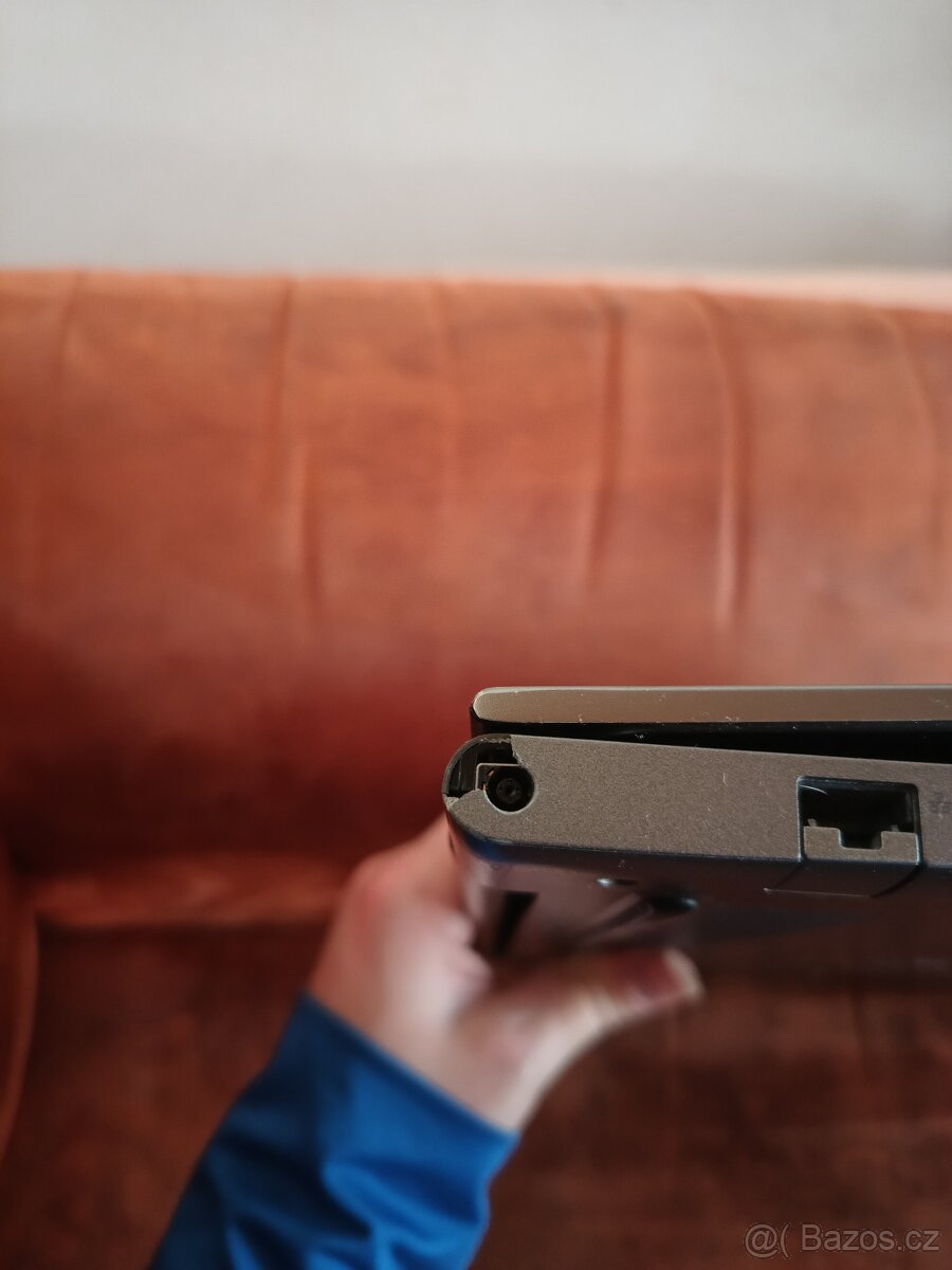 Dell Vostro 5568 – i5‑7200U, 8GB RAM, 256GB SSD - 3