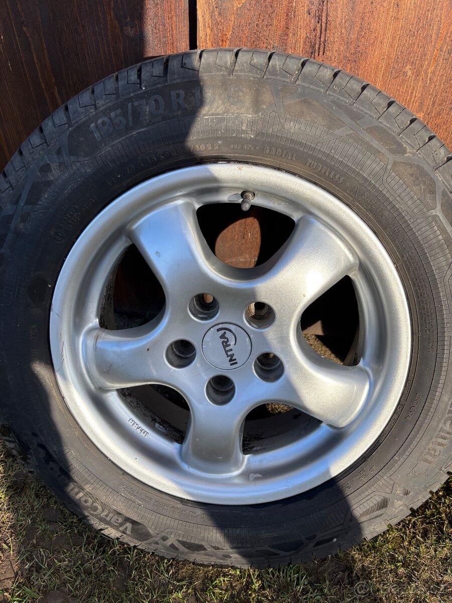 ALU kola na karavan - 3