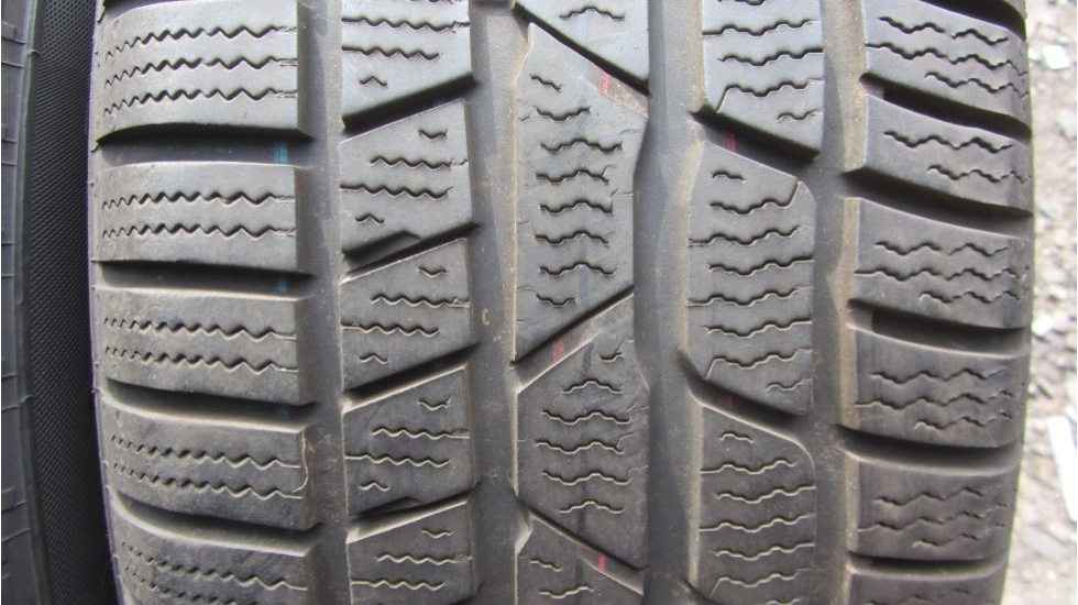 Zimní pneu 215/60/16 Continental - 3