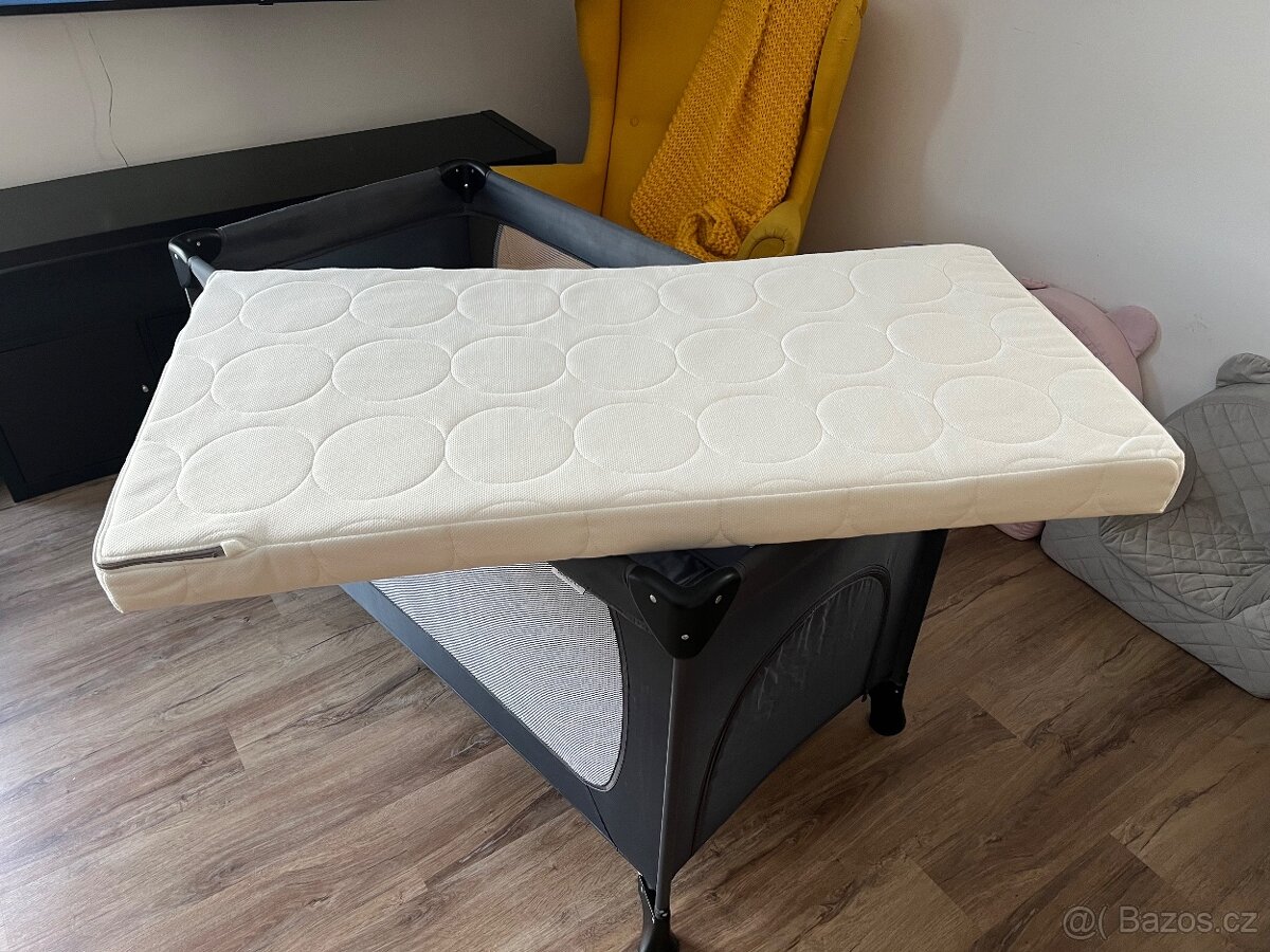 Cestovní postýlka Hauck - 3