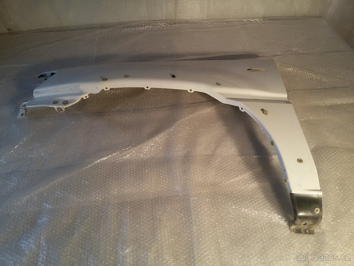 NISSAN TERRANO 2 Facelift – Blatníky přední - 3