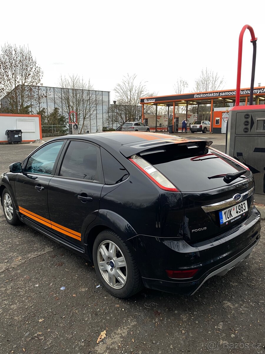 Ford Focus mk2 - 3