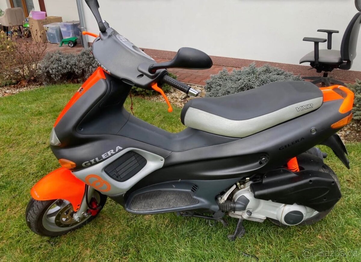 Skútr Gilera Runner 2002 - 3