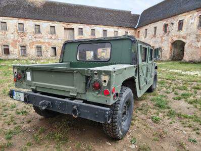 Humvee Hummer H1 - 3