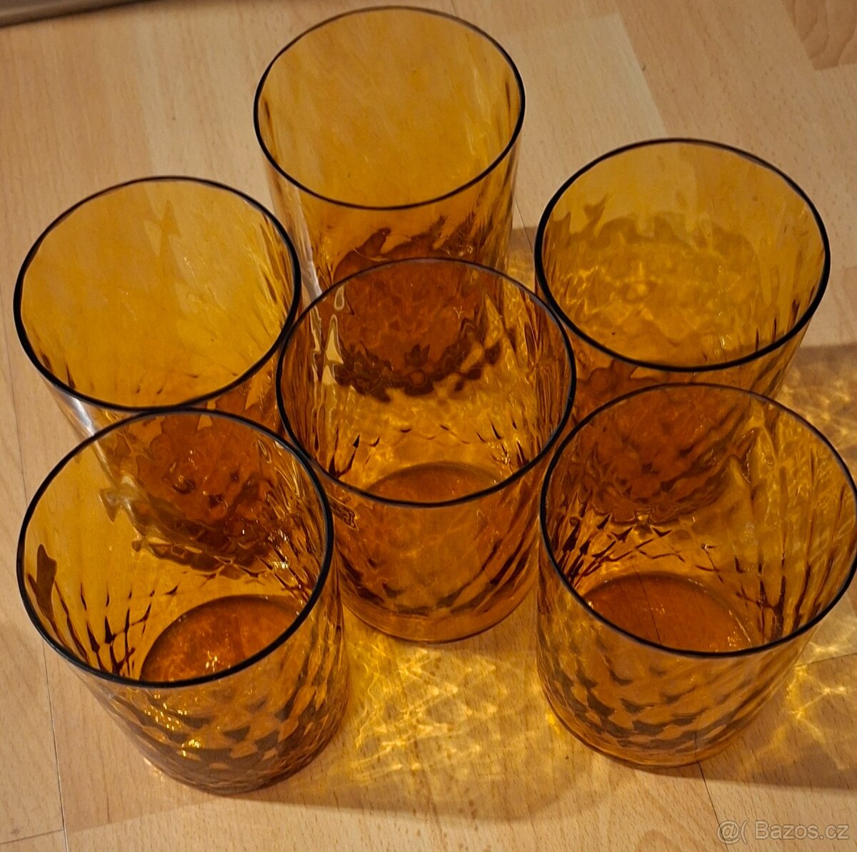 Skleničky;;; - 3