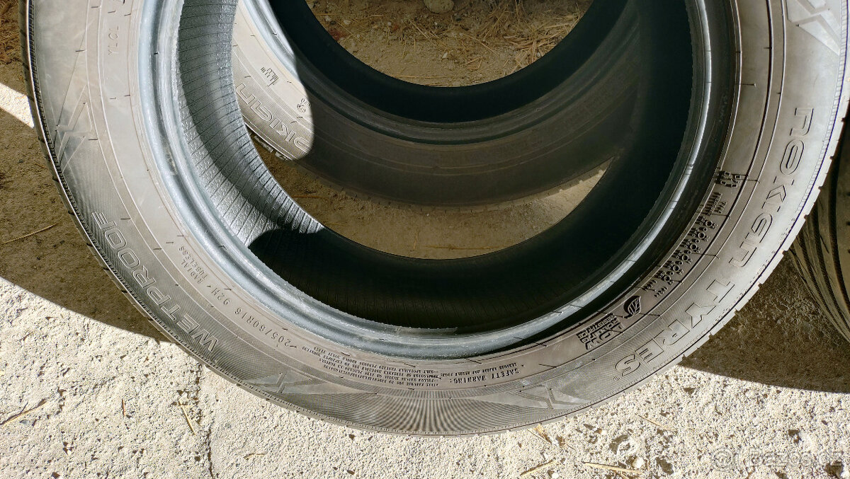 205/60R16 92H Nokian Wetproof - 3