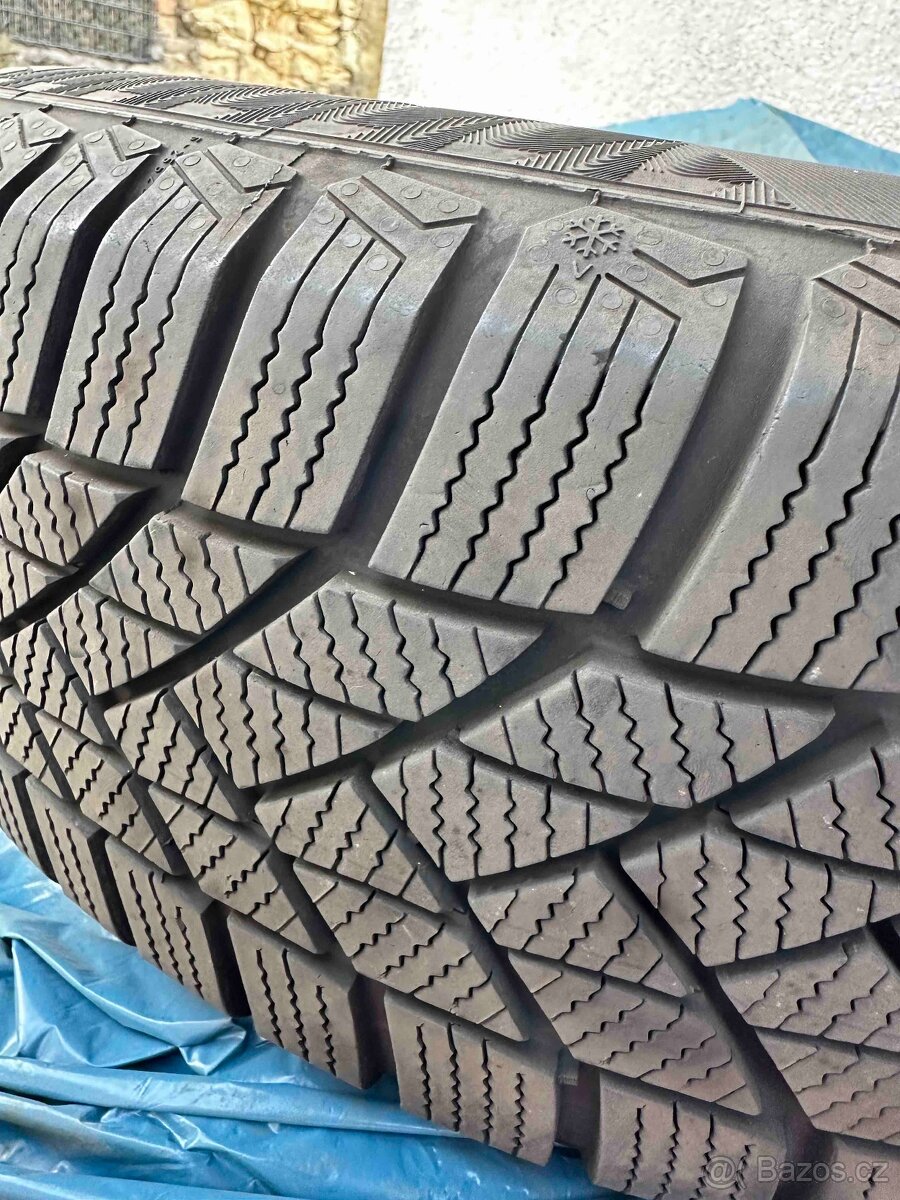 sada 4 pneu a disků 185/60 R15 T - 3