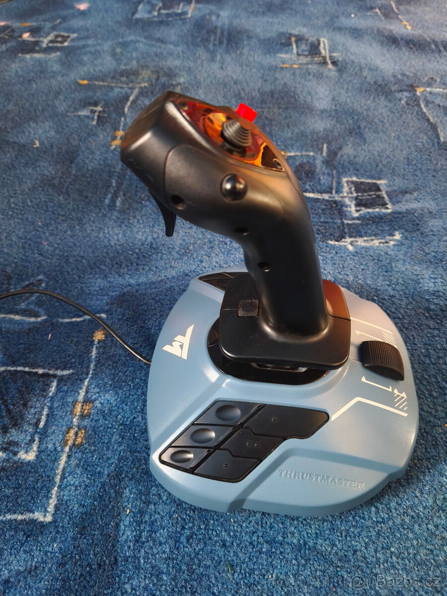 Honecomb bravo throttle quadrant + Thrustmaster sidestick - 3