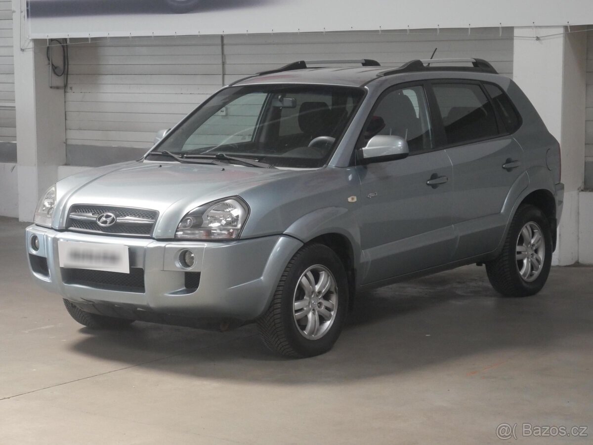 Hyundai Tucson 2.0 CRDI , 103 kW nafta, 2009 - 3