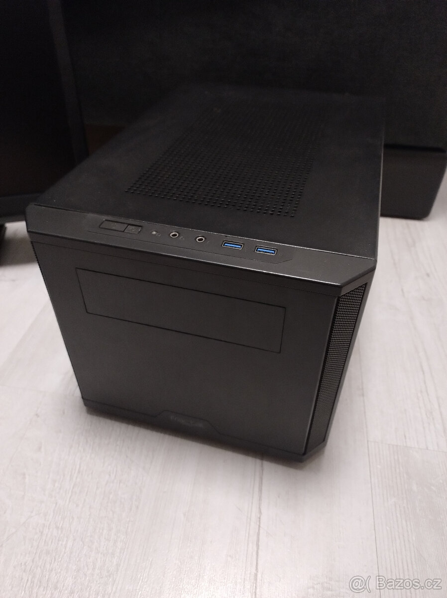 PC mini set Ryzen 3 2200G + ZDARMA Monitor LG - 3