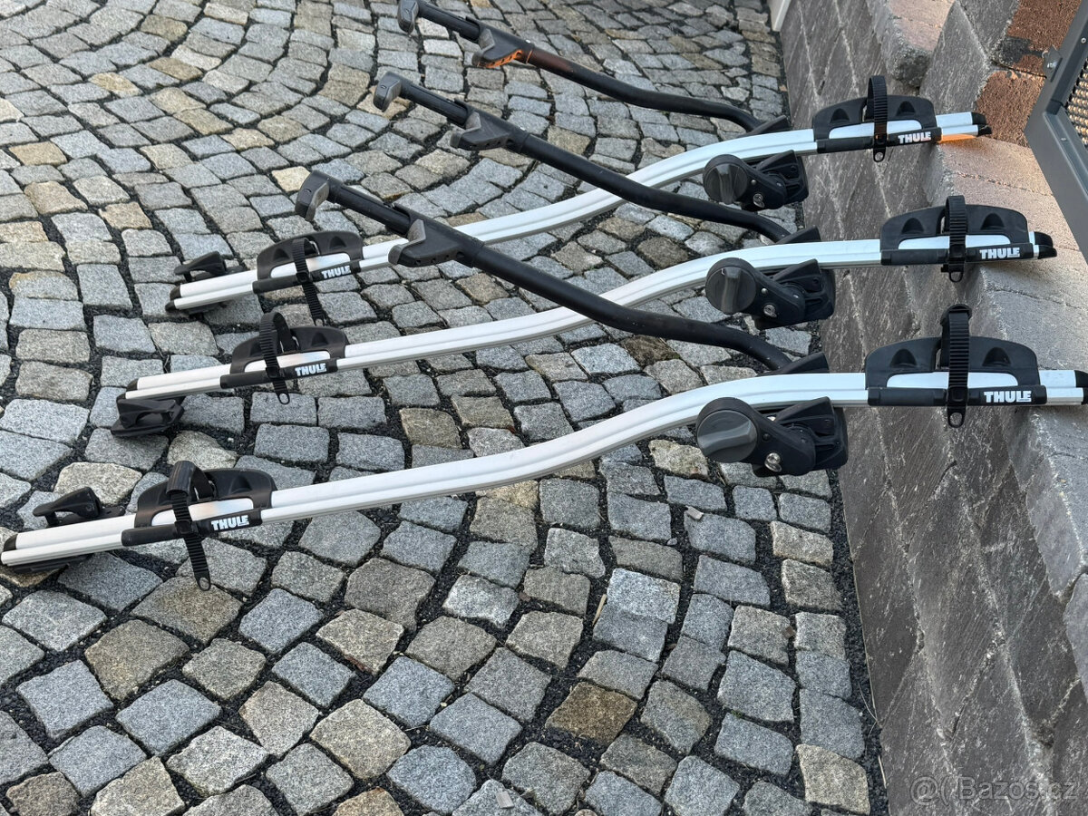 STŘEŠNÍ NOSIČ KOL Thule ProRide - 3