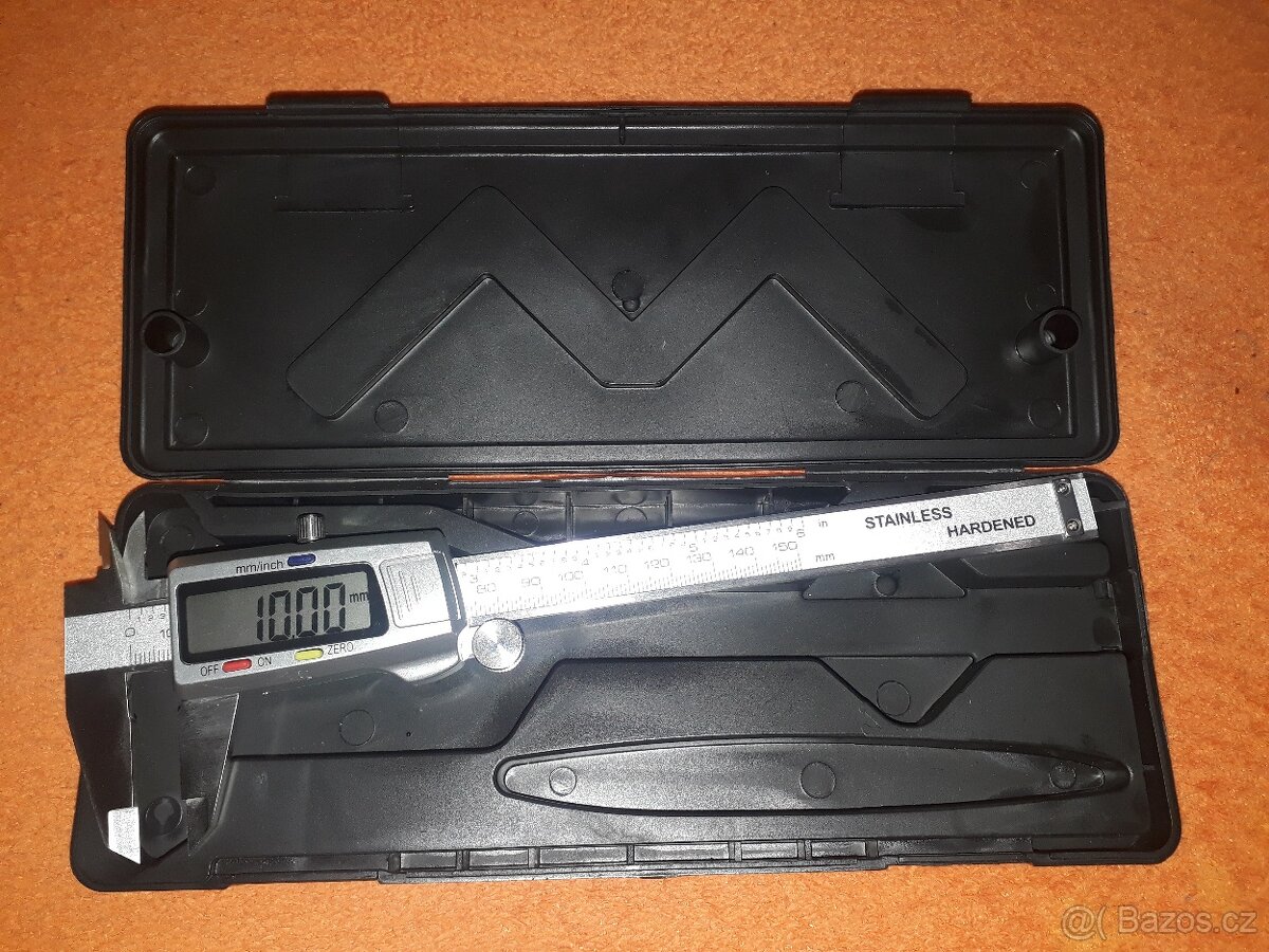 Digitální posuvné měřítko s LCD displejem. - 3